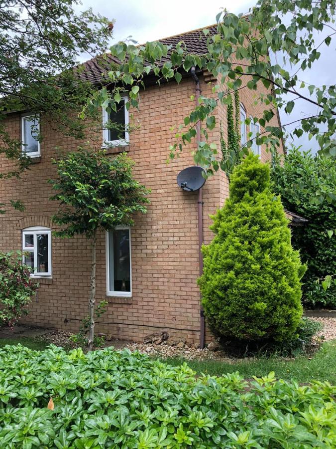 Rowan Tree Aylesbury (Buckinghamshire) Exterior foto